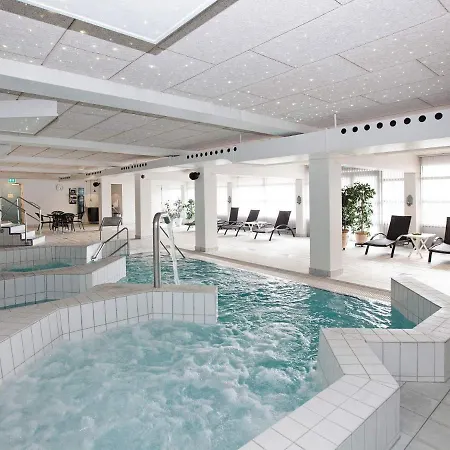 Clxxii Apartman *